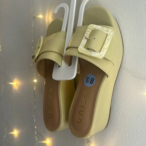 Unisa Retro Buckle Platform Slide Sandal​